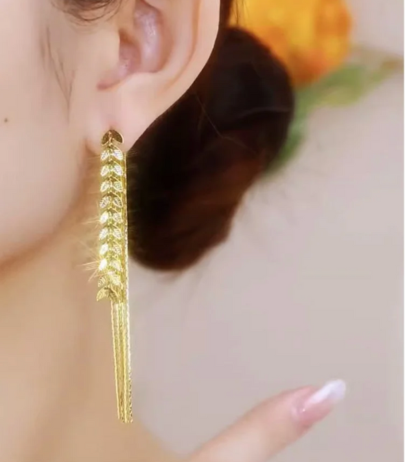 BOUCLES MARGAU-أقراط ذهبية