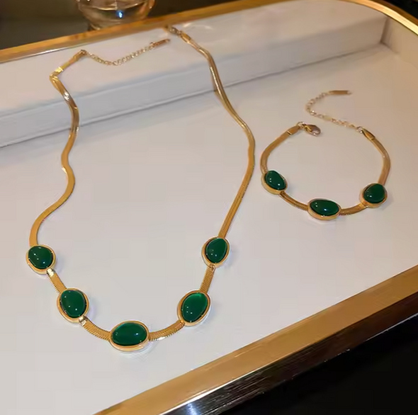 Collier de luxe en cristal vert émeraude pour femme -